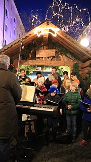 Eröffnung 2018 mit Kinder- und Jugendchor St. Wolfgang (©Foto: Martin Schmitz)